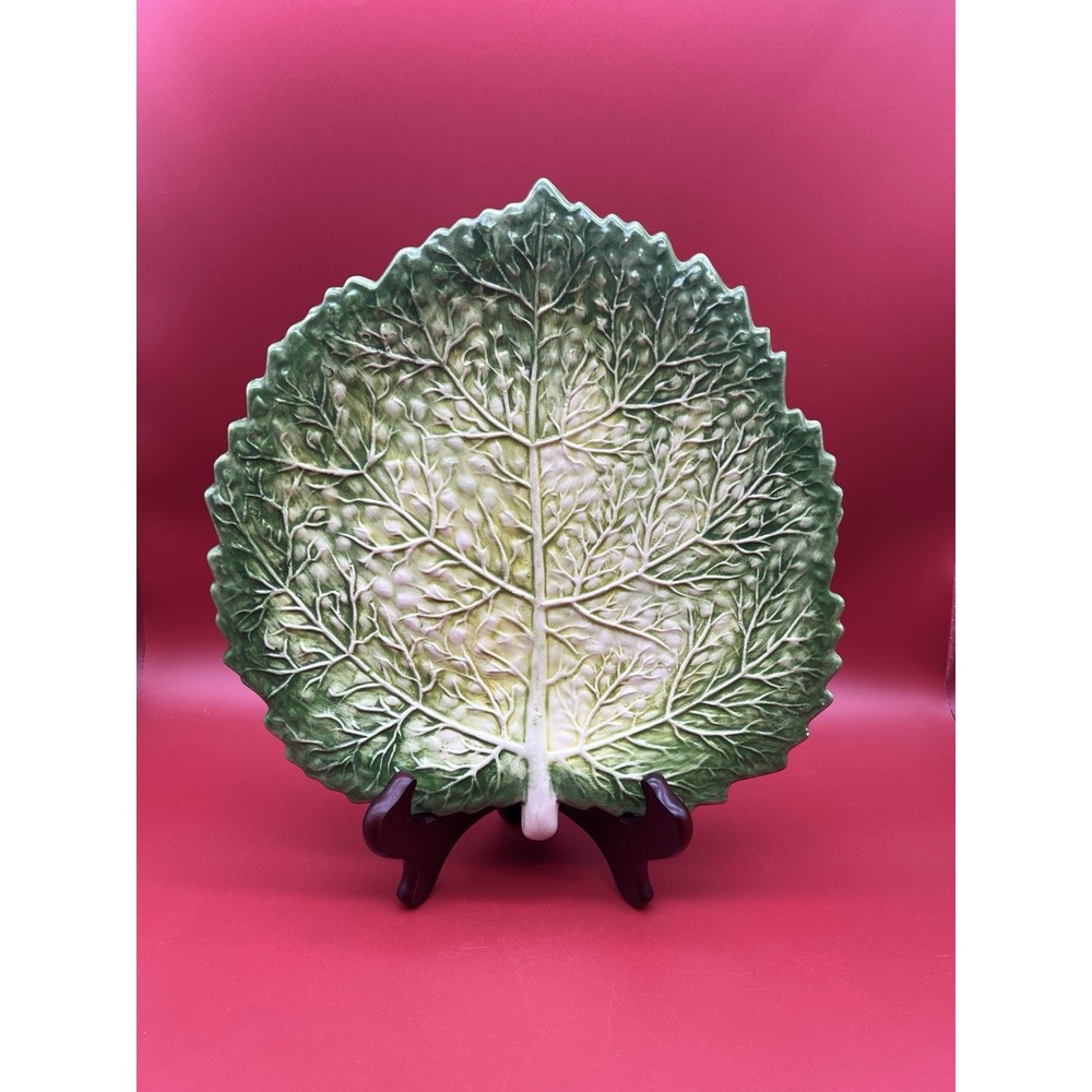 Antique/Vintage French Majolica Plate Green Cabbage Leaf 10.75x 10.25" READ